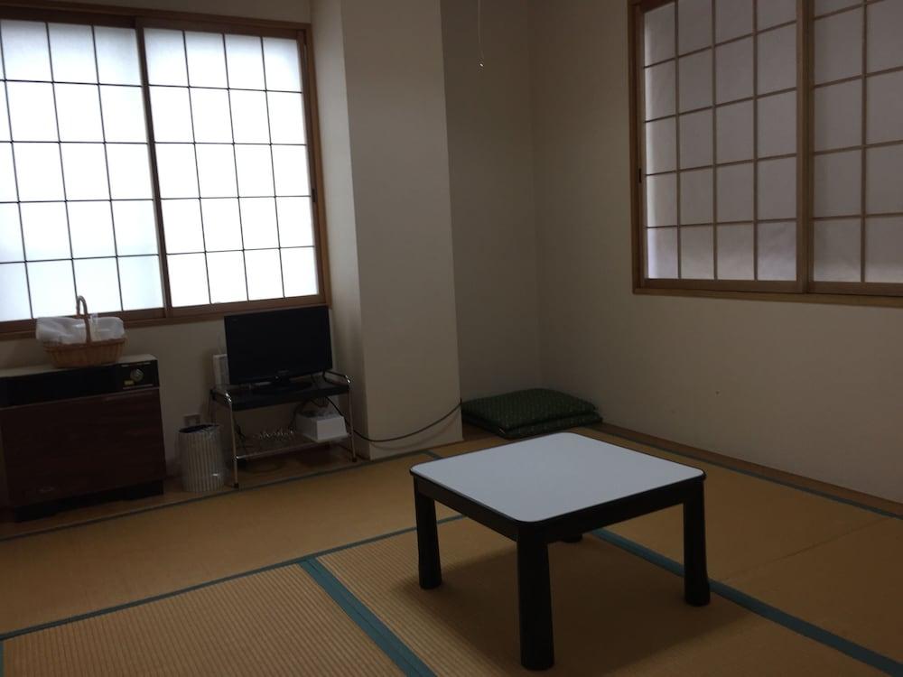 Mistral Hotel Minamiuonuma Bagian luar foto